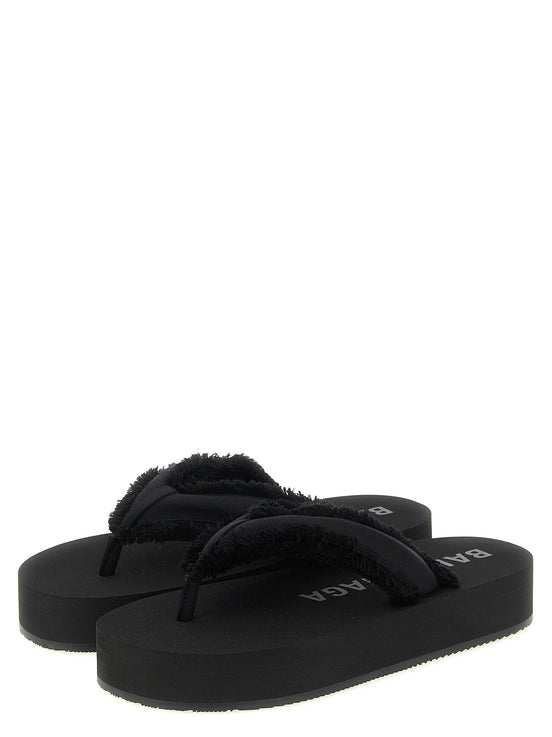 'Jet Lag' sandals