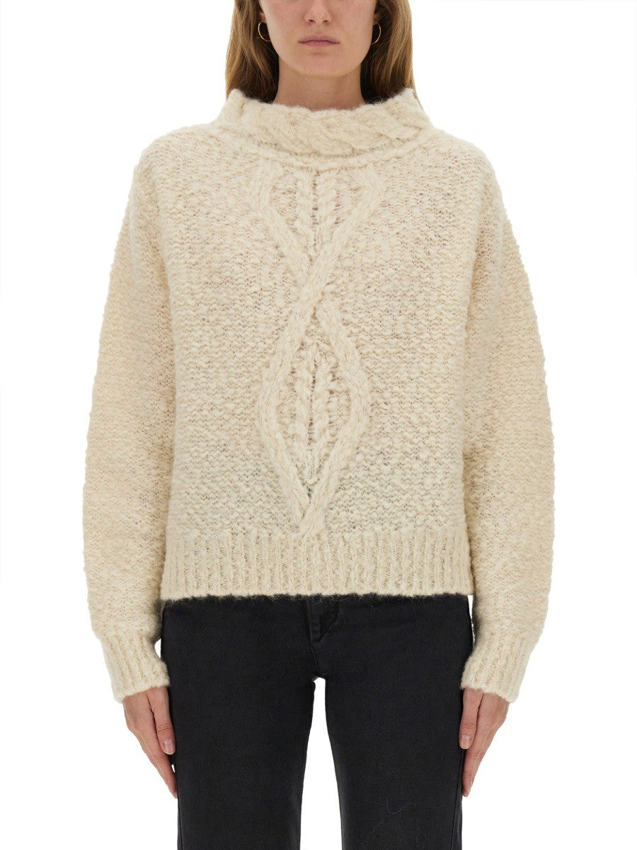 KNITTED 