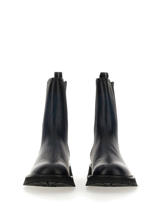 LEATHER BOOT