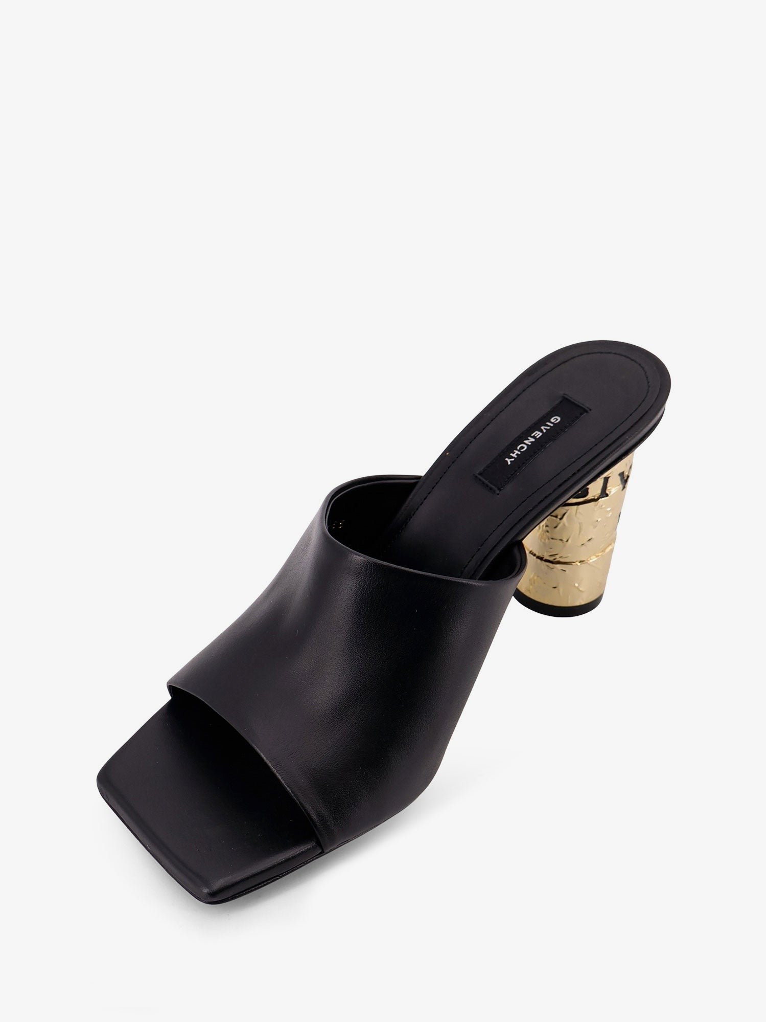 Leather sandals