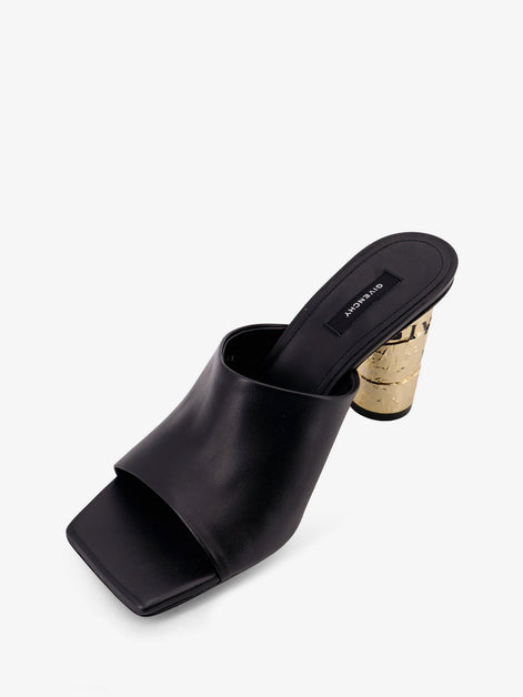 Leather sandals