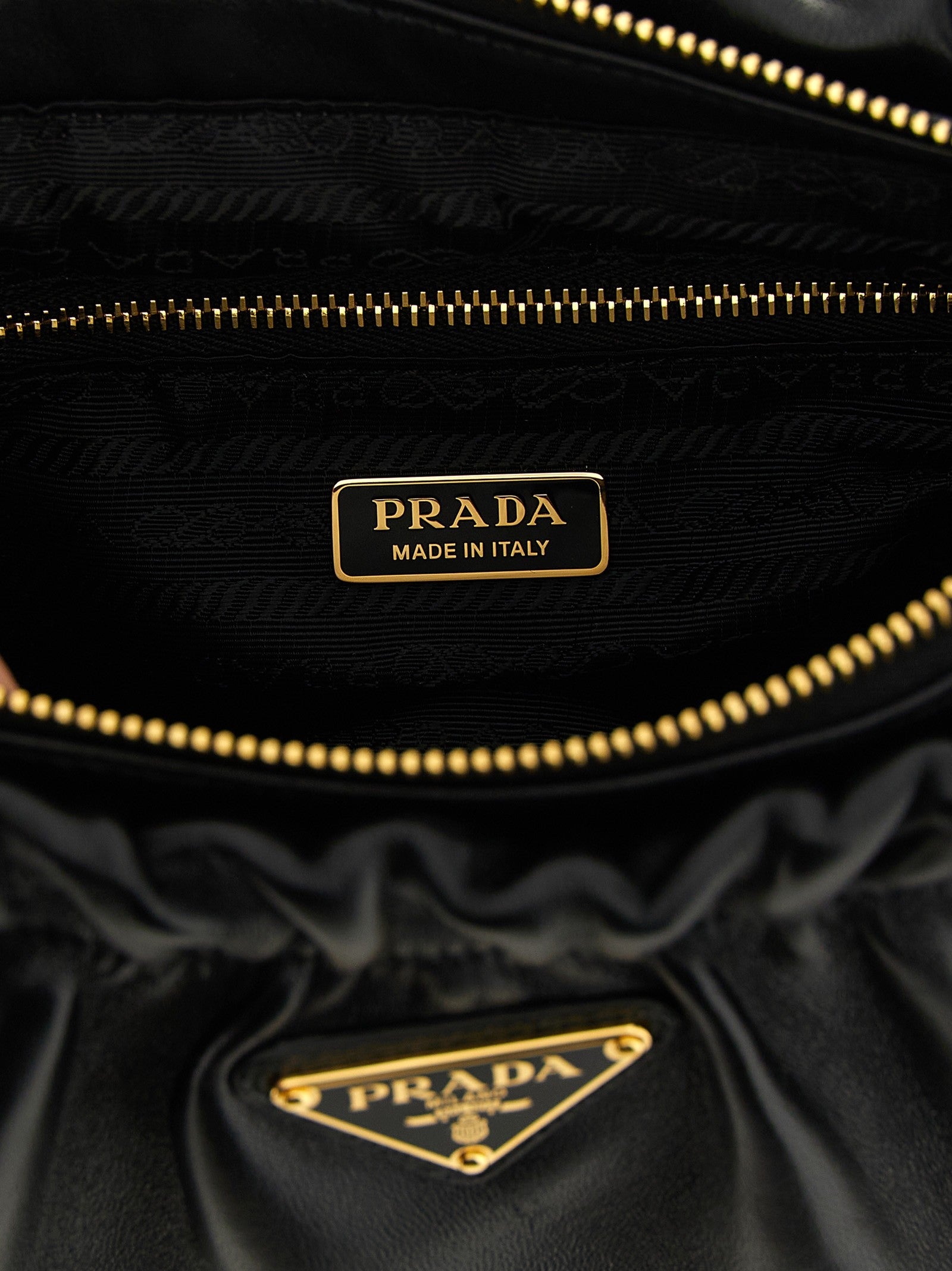 Leather shoulder bag