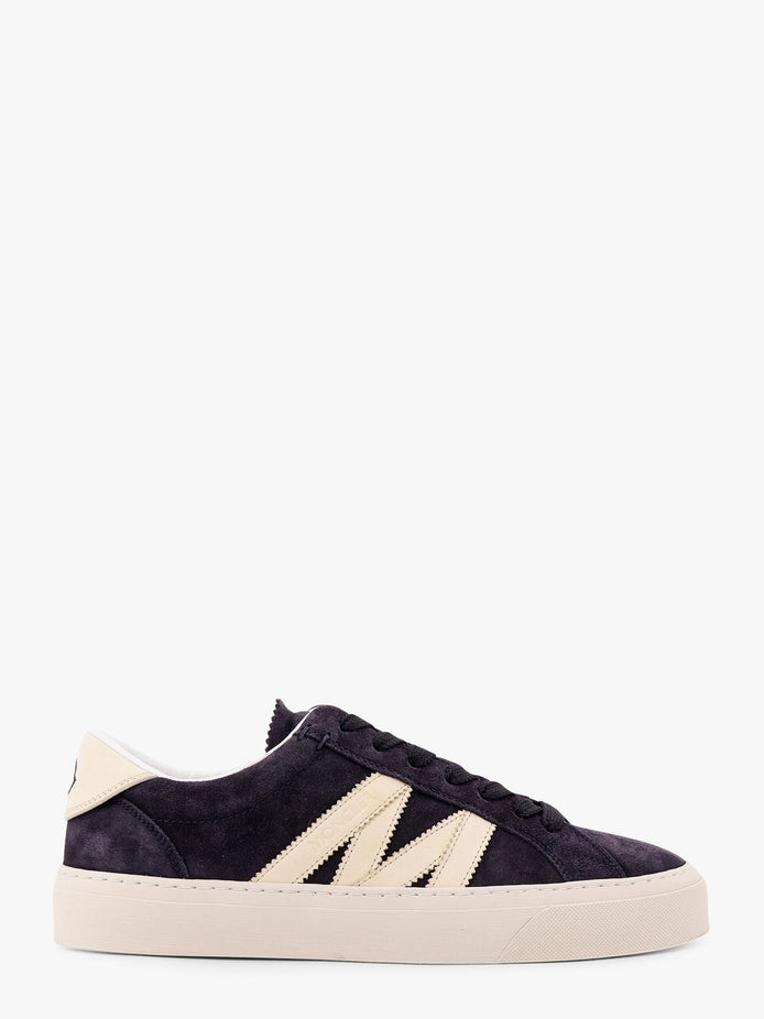 Low-top leather sneakers