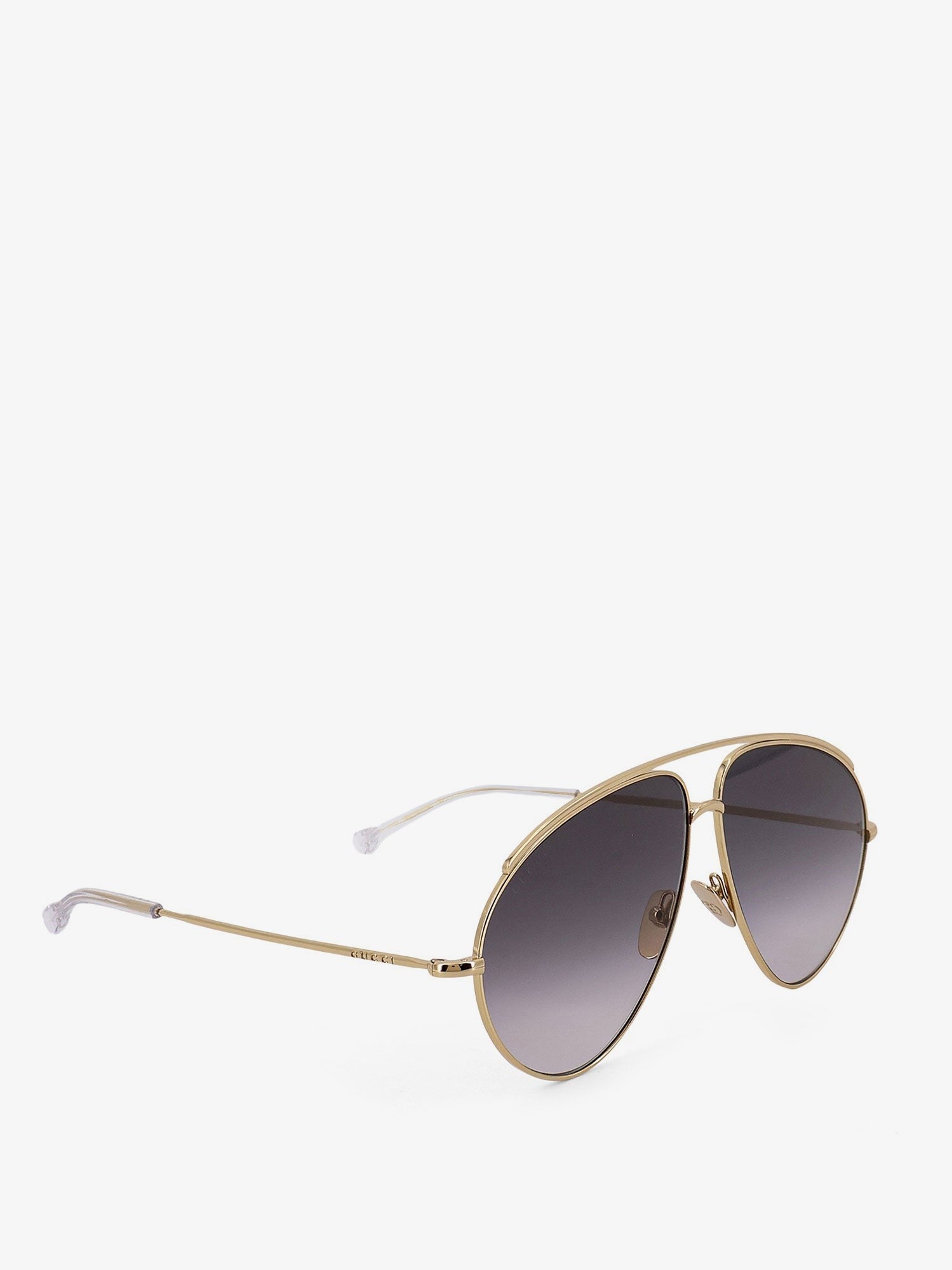 'Aviator' sunglasses