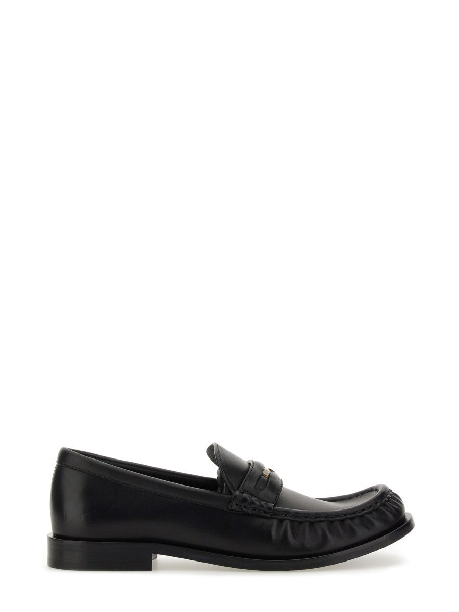 MOCCASIN 