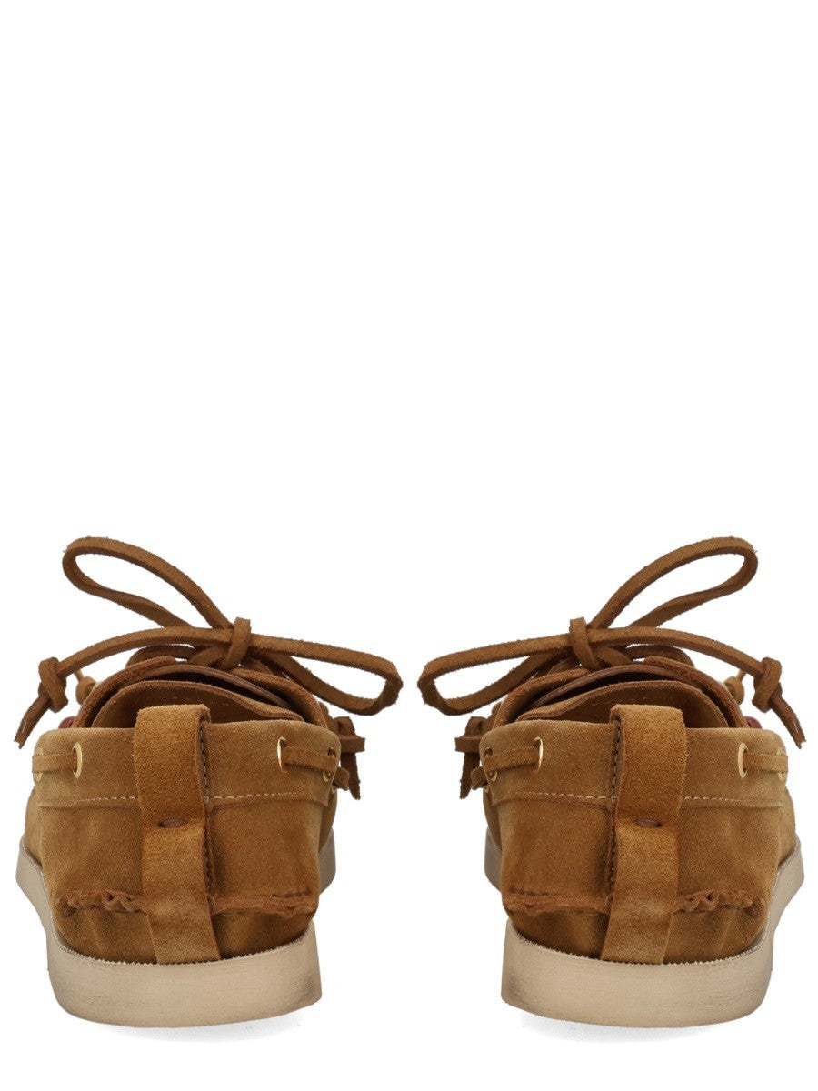 MOCCASIN 