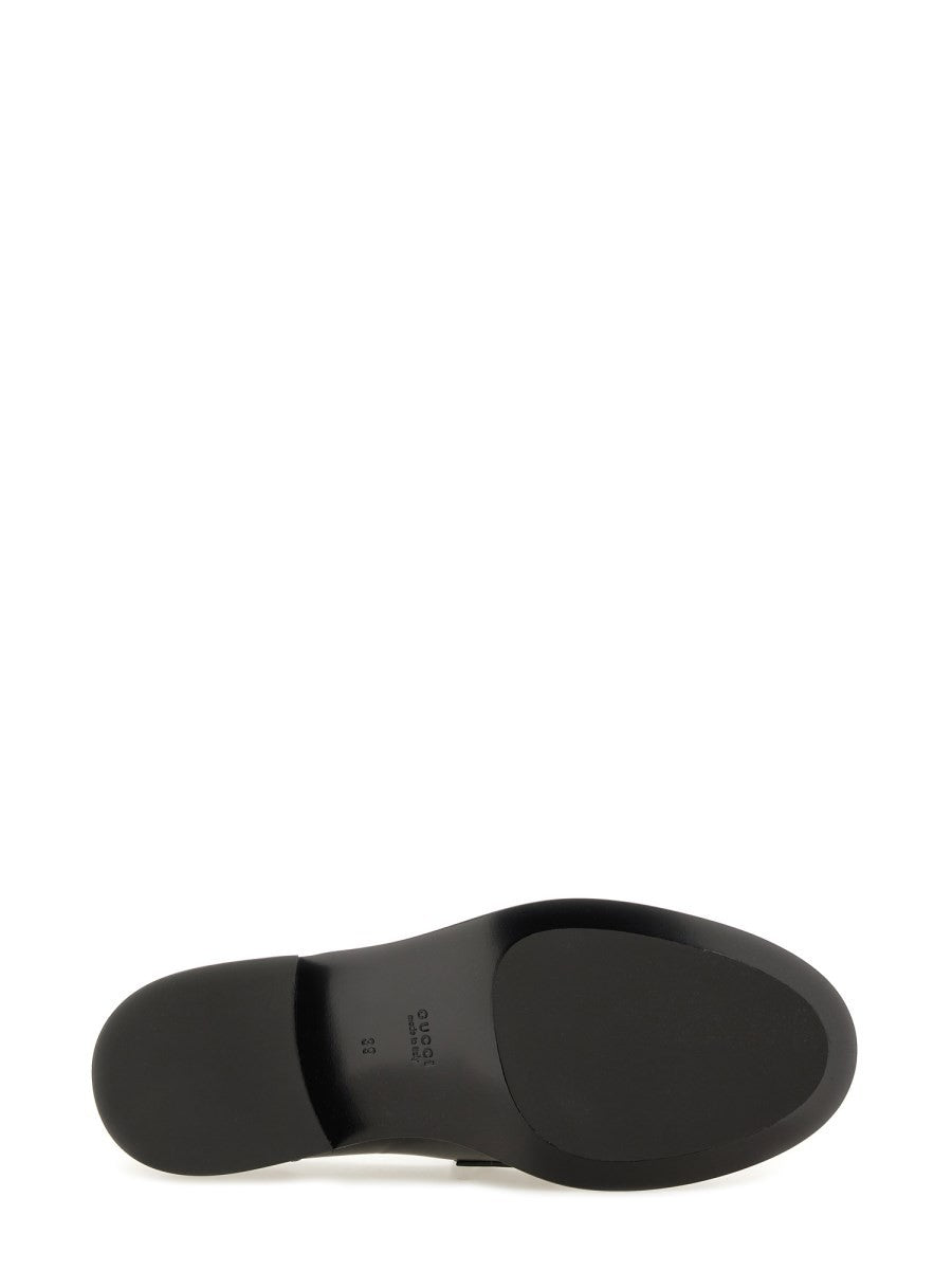 MOCCASIN WITH CLAMP