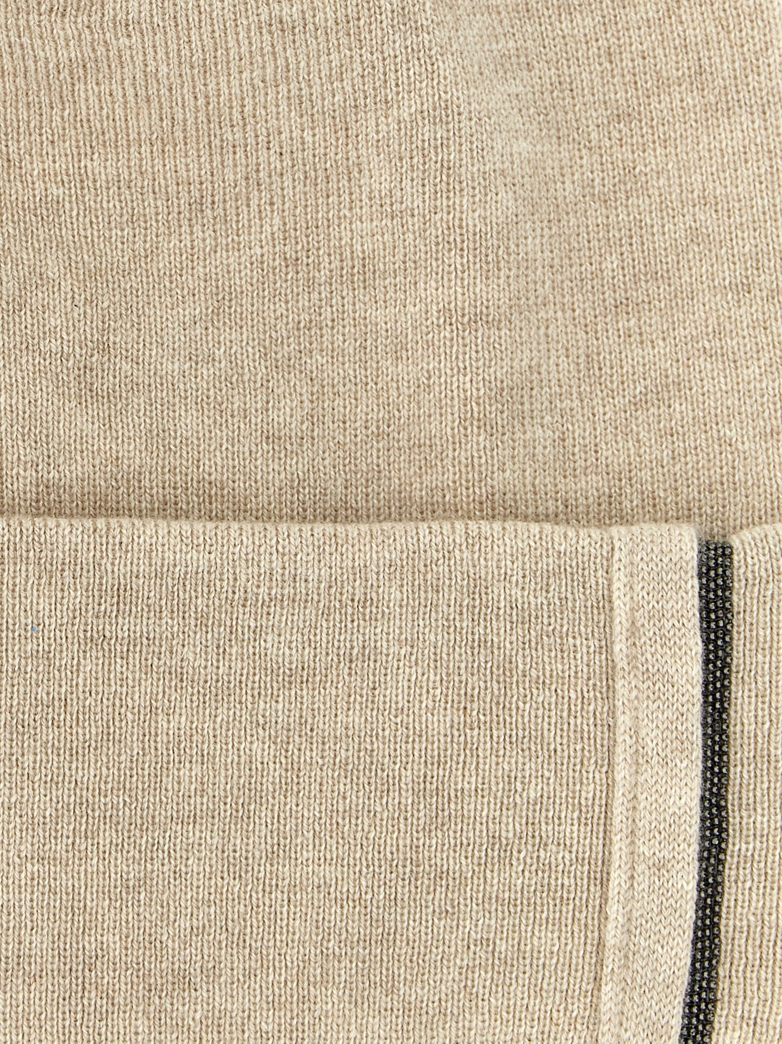 'Monile' beanie