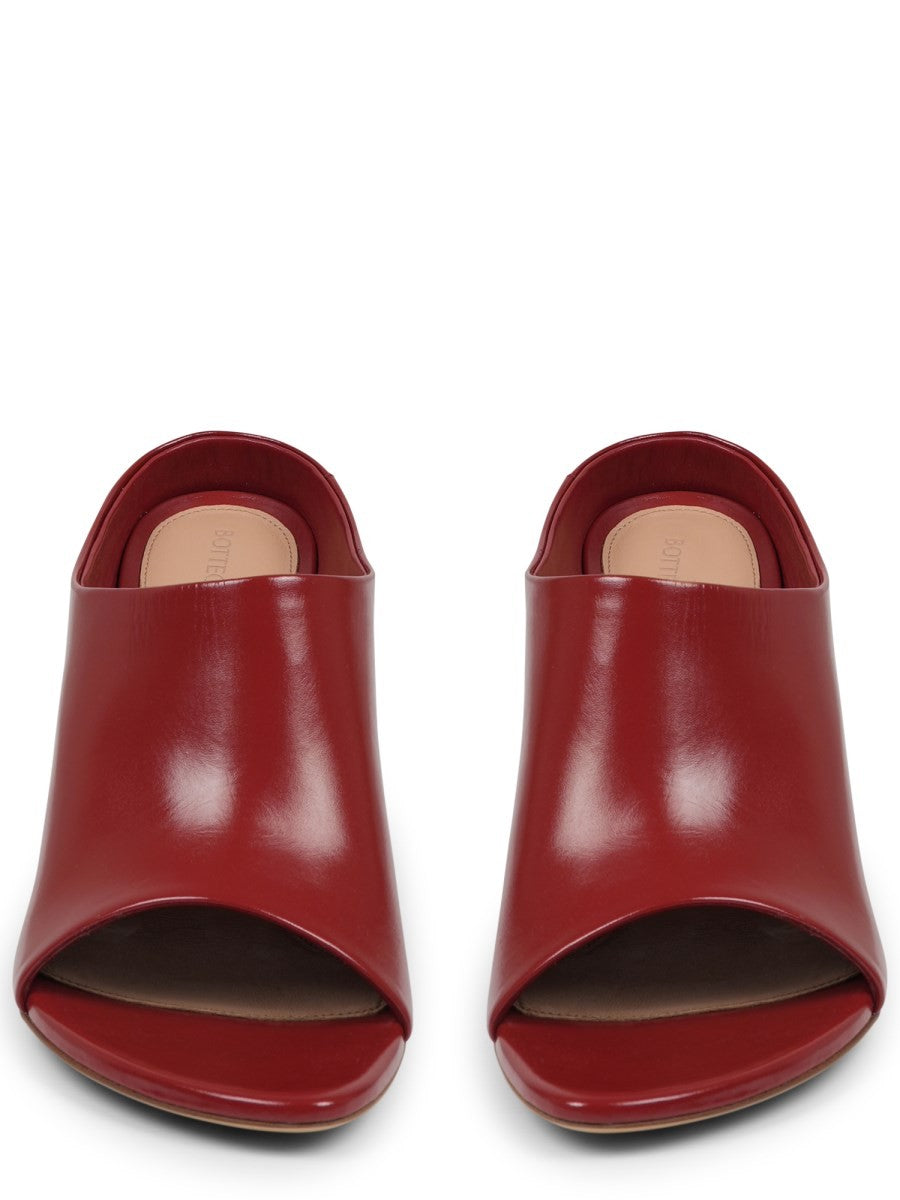 MULE SHOE 