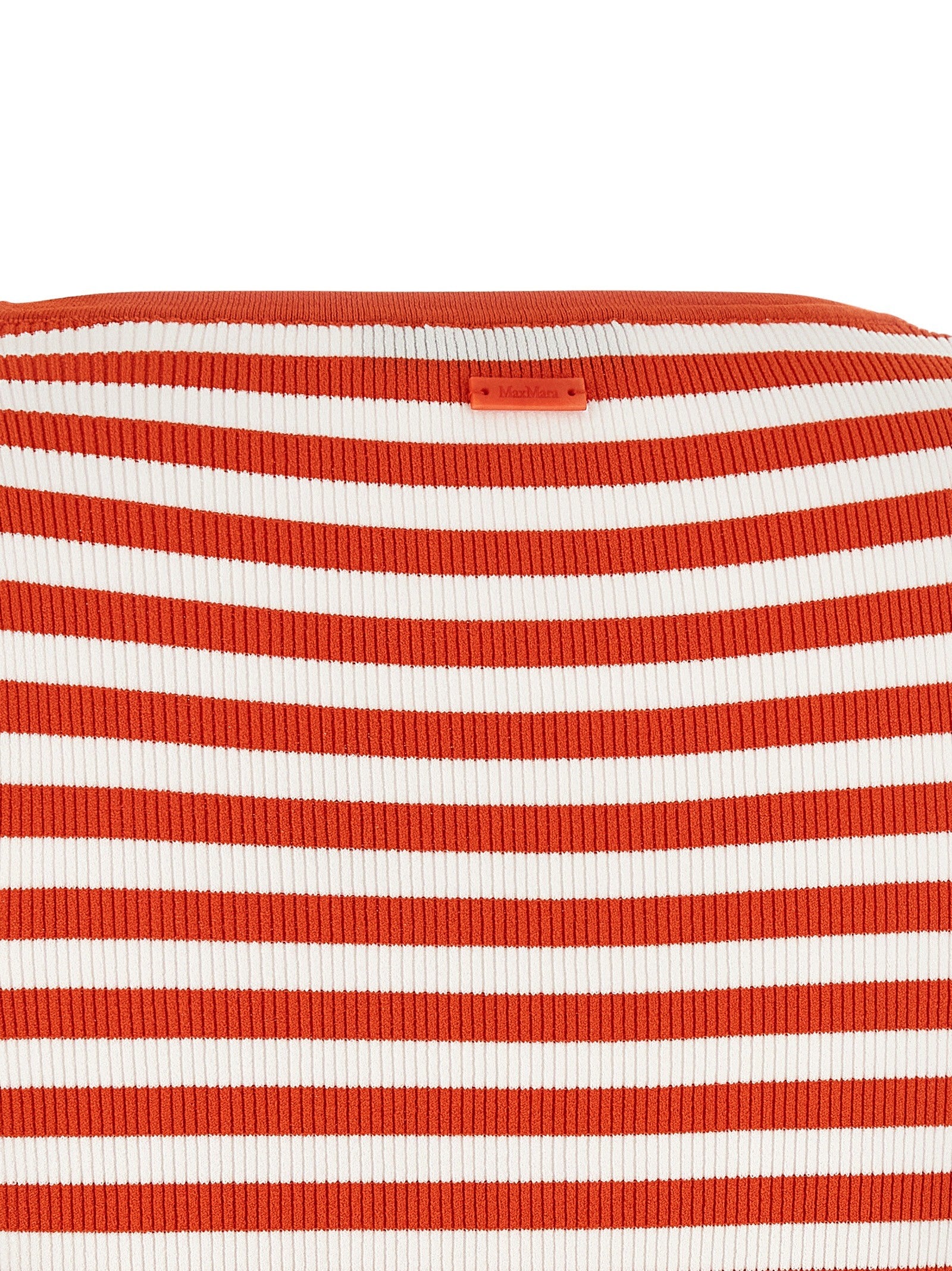 'MxmGhiro' top