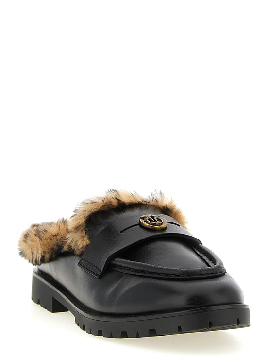 'Nora 09' mules