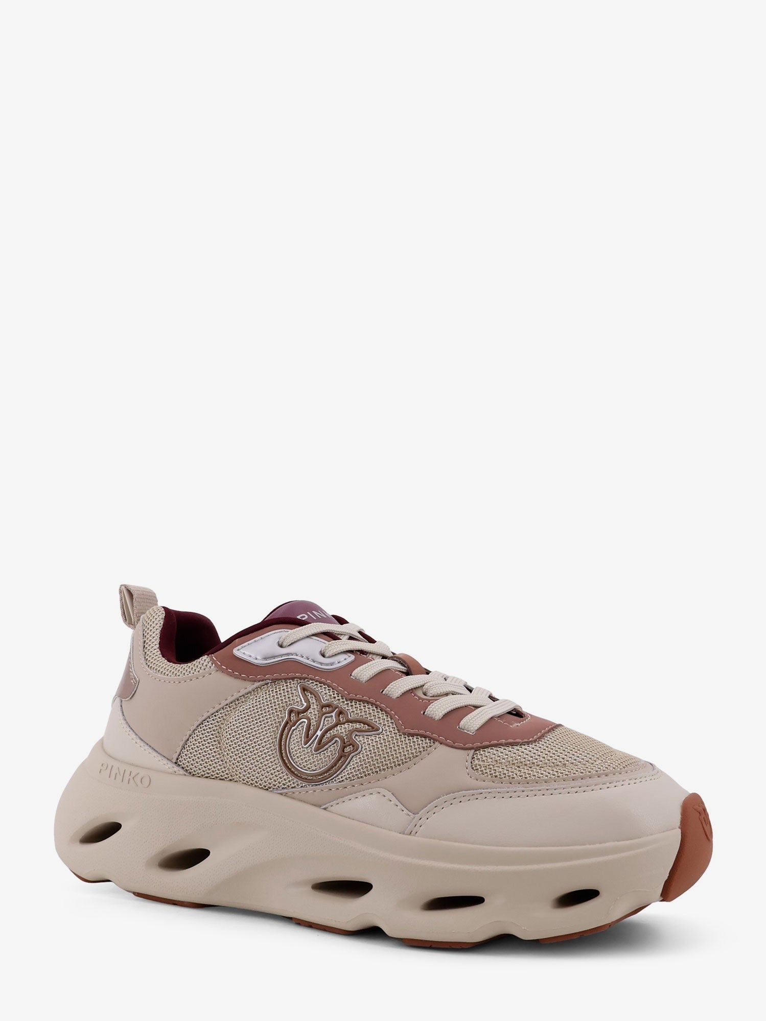 Nylon sneakers with leather inserts