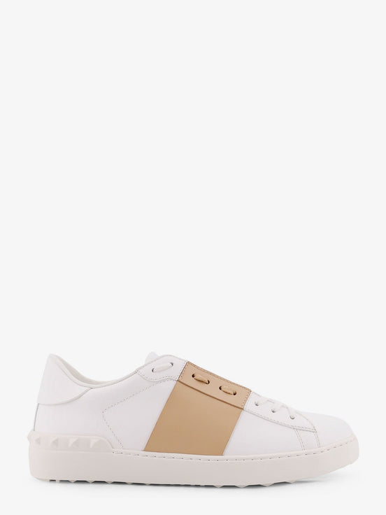 Open leather sneakers