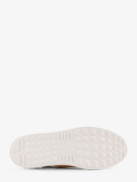 Open leather sneakers