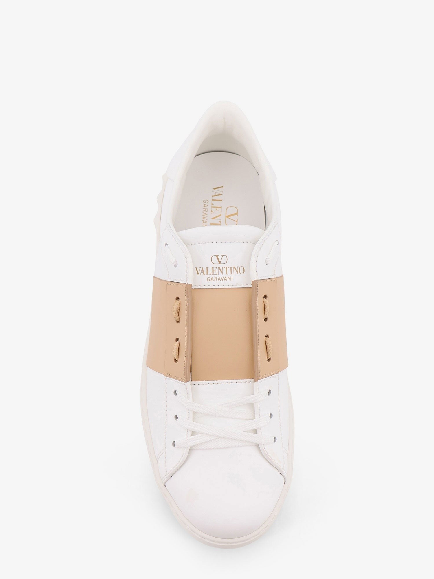 Open leather sneakers