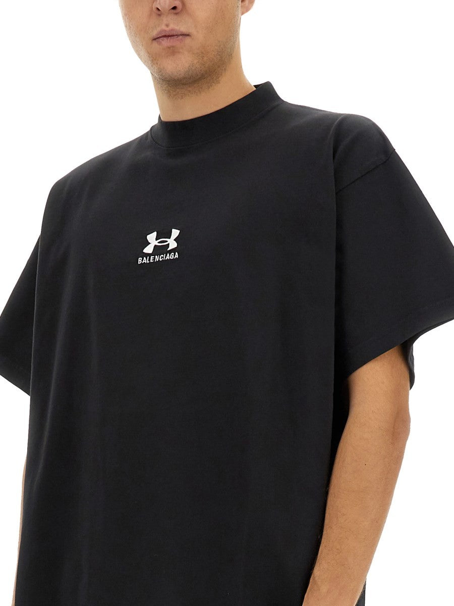 OVERSIZE T-SHIRT