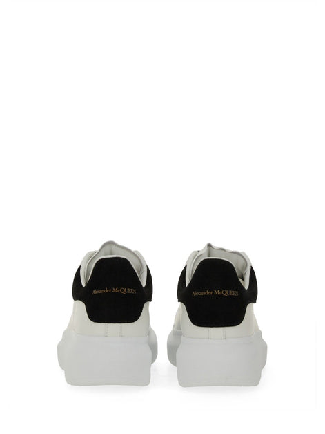OVERSIZED SNEAKER
