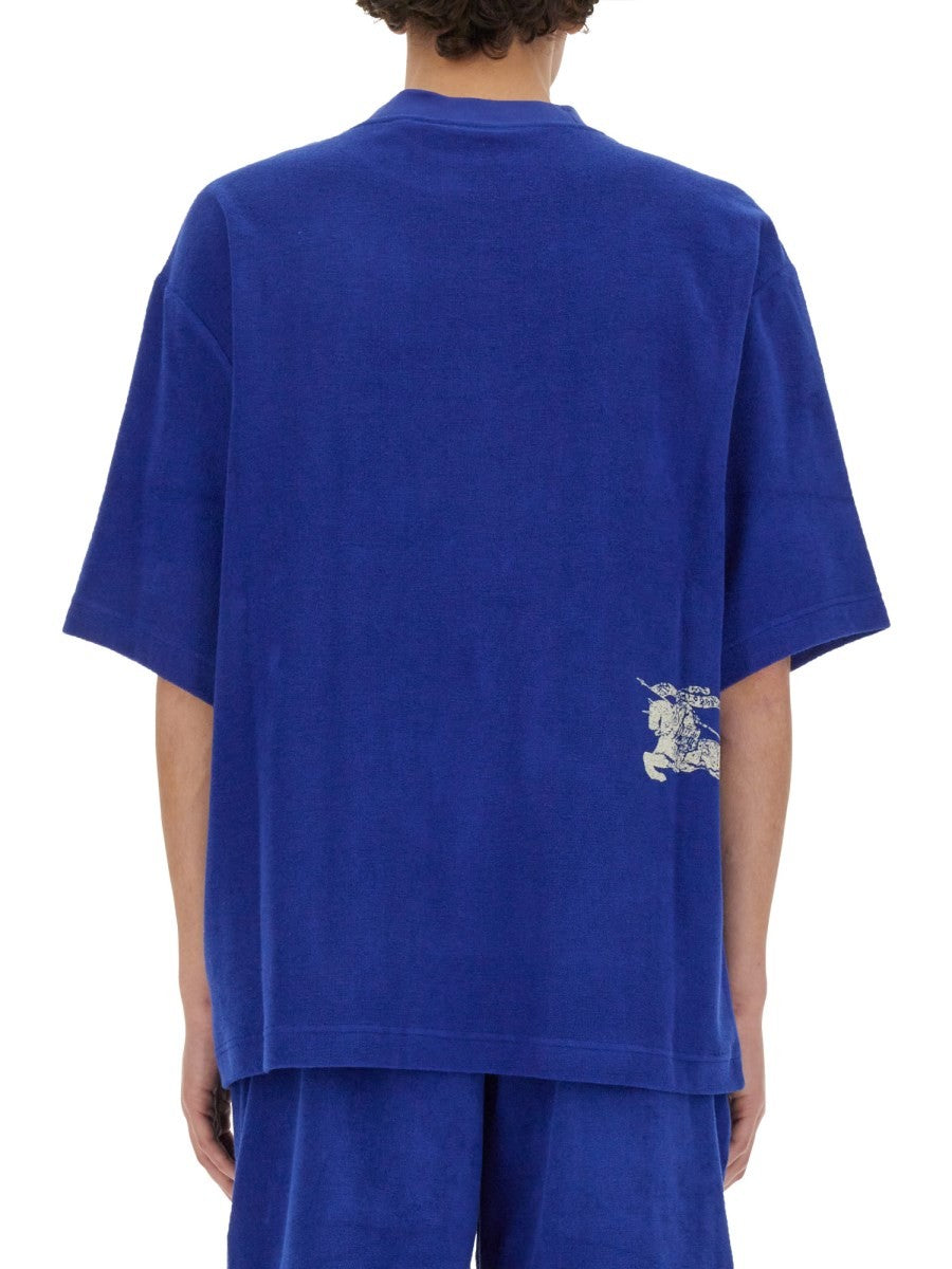 OVERSIZED T-SHIRT