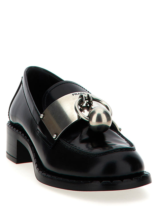 Piercing loafers