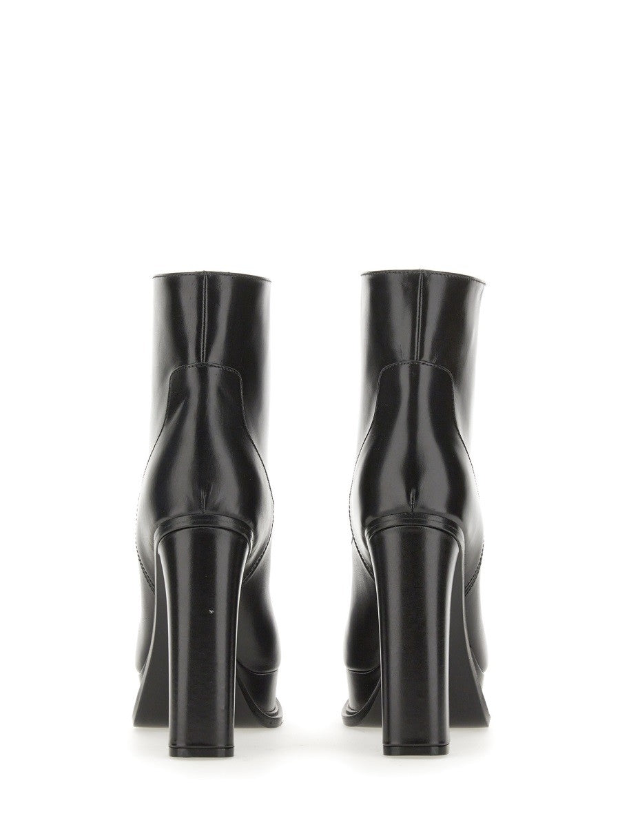 PLATFORM BOOTS