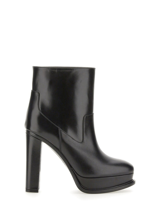 PLATFORM BOOTS