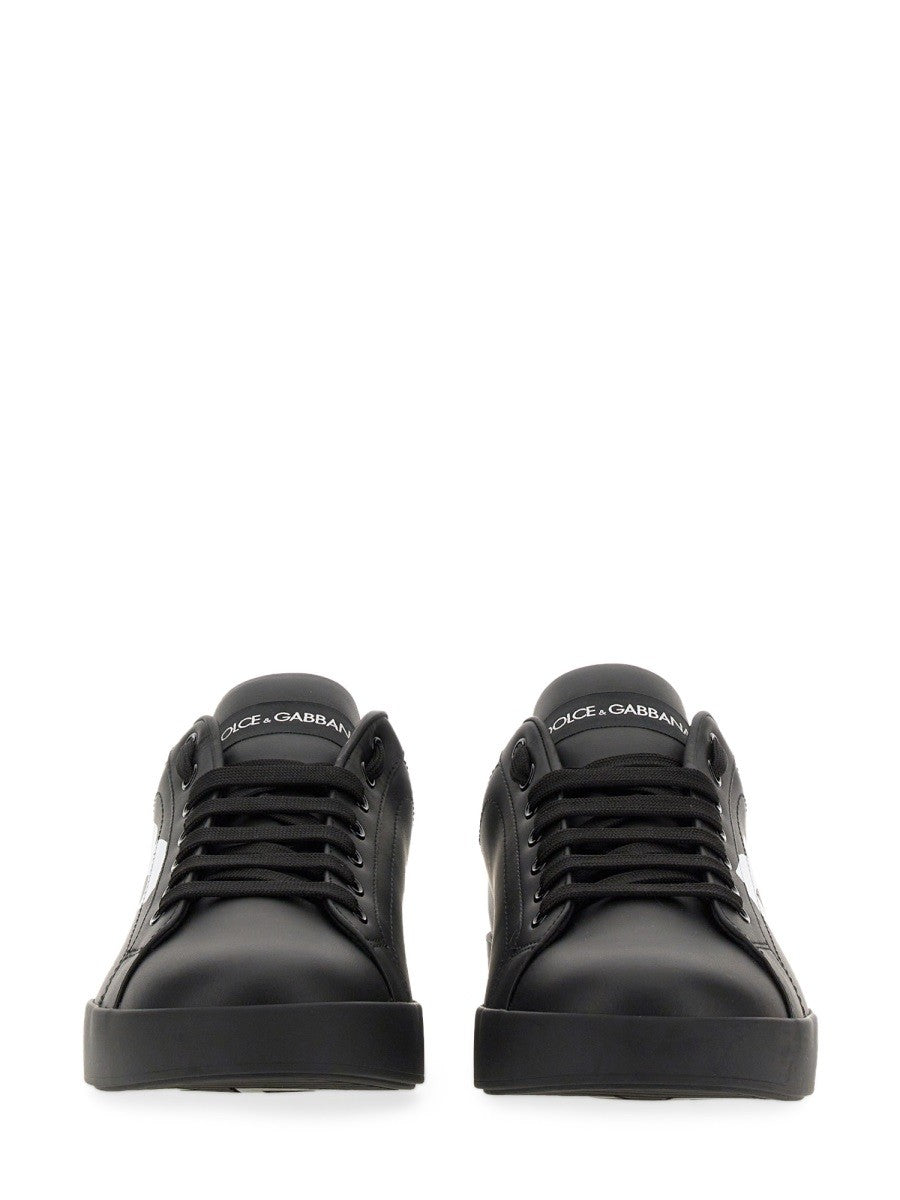 SNEAKER 