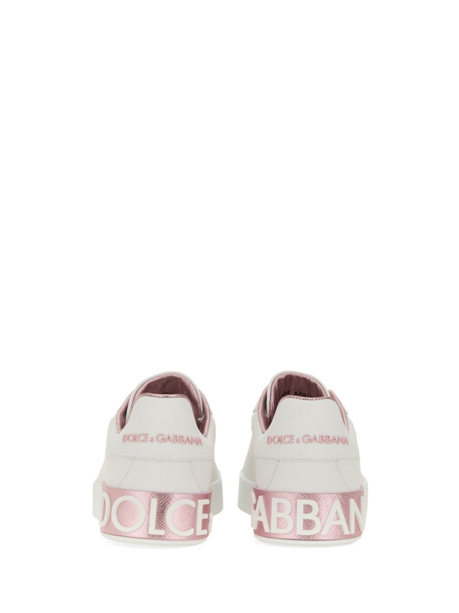 SNEAKER 