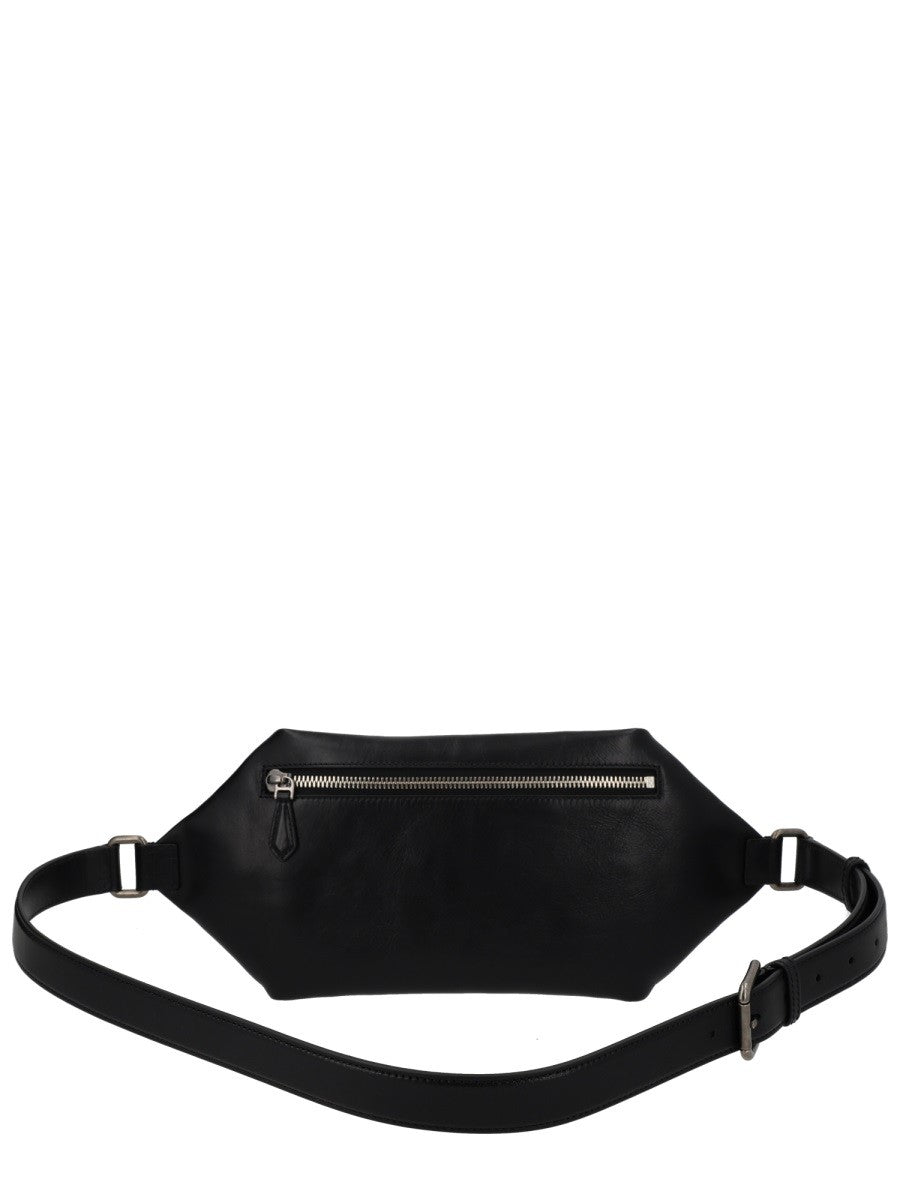 POUCH 