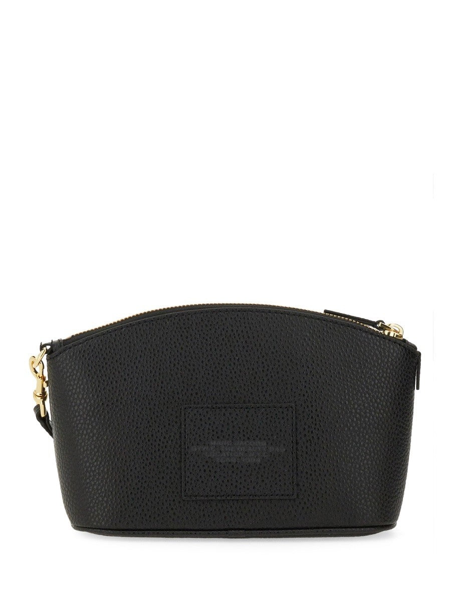 POUCH 