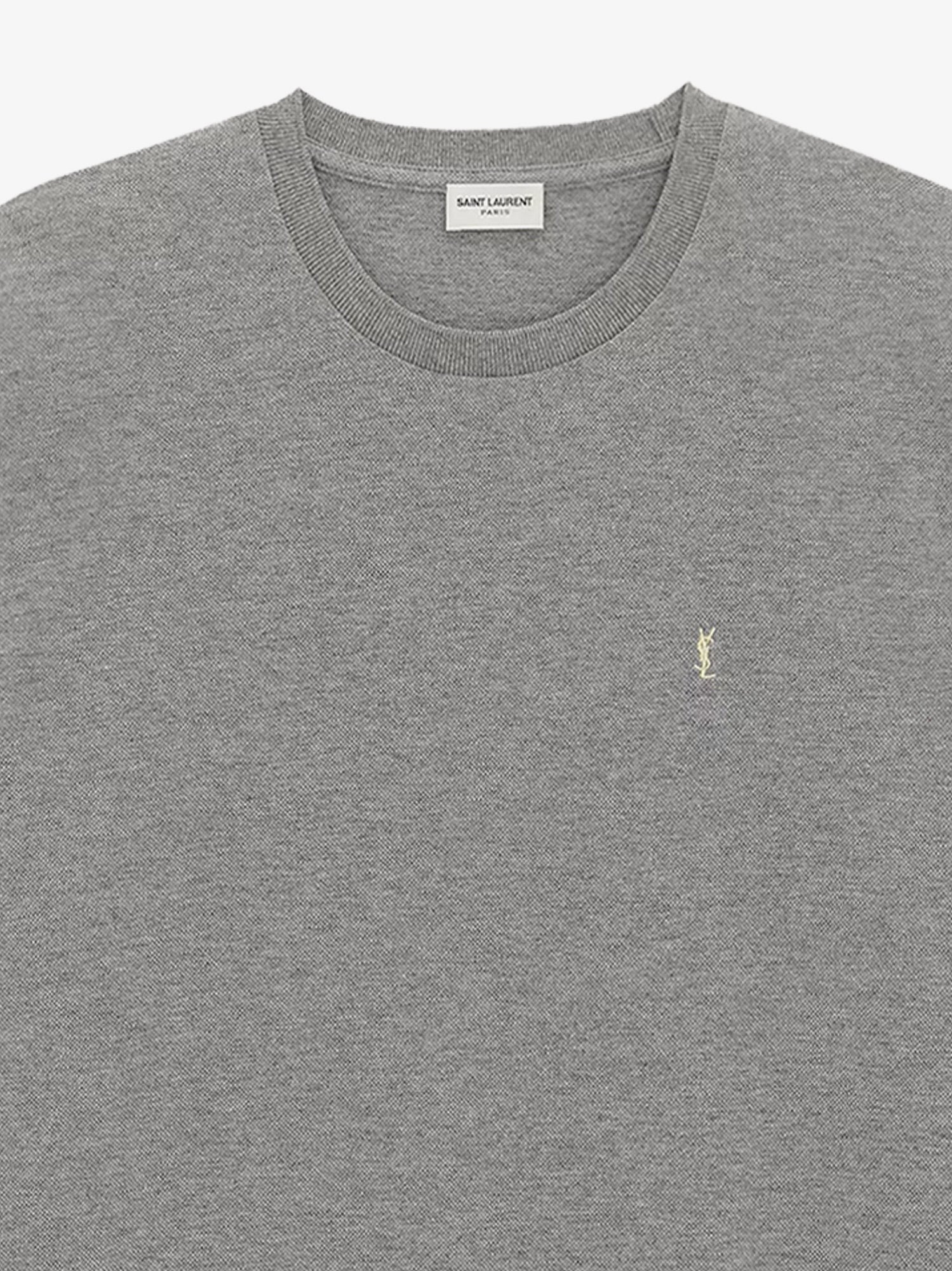 Recycled material t-shirt with Cassandre embroidery