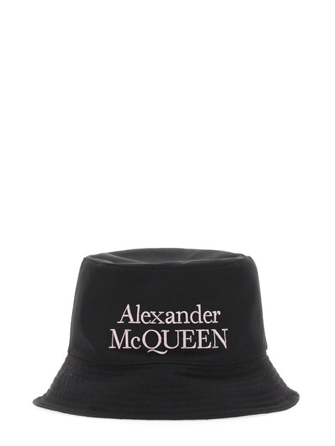 REVERSIBLE BUCKET HAT