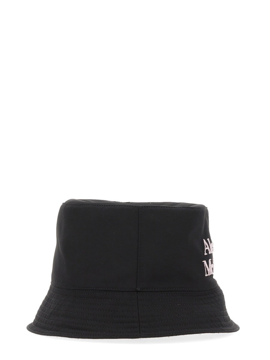 REVERSIBLE BUCKET HAT