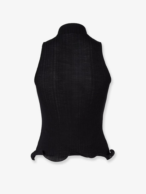 Ruffled top