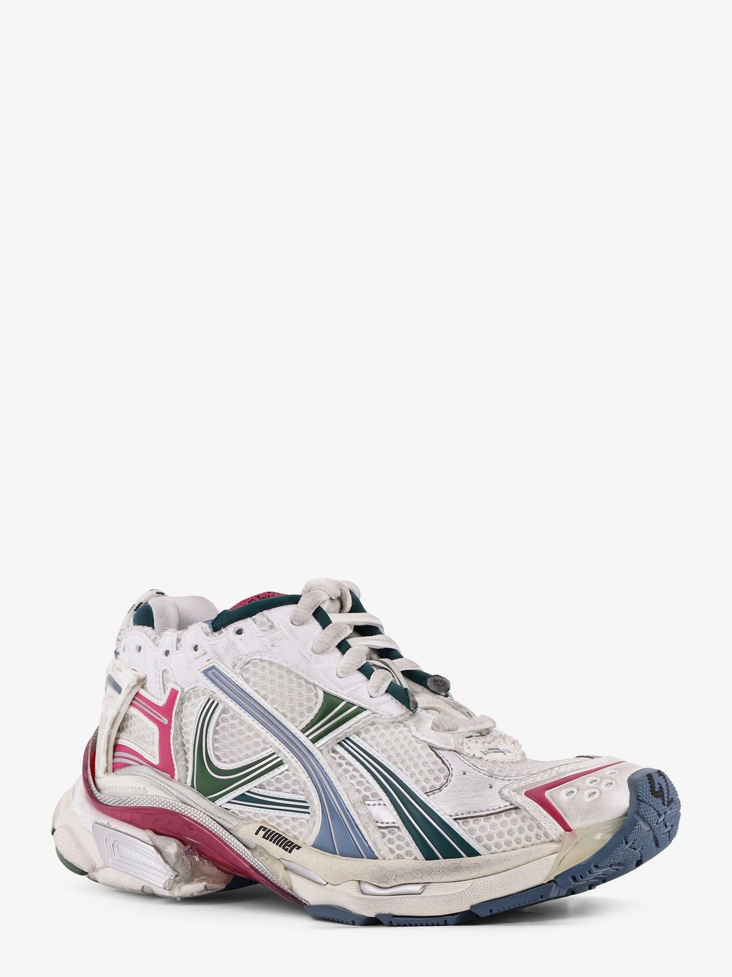 Runner low-top mesh sneakers