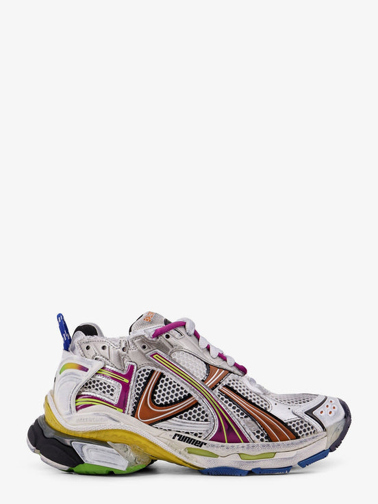 Runner low-top mesh sneakers