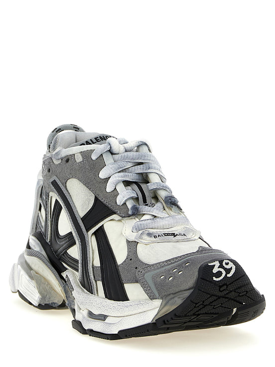 'Runner' sneakers
