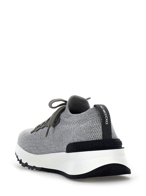 'Runners' sneakers