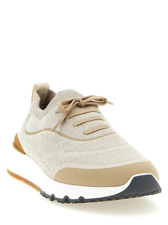 'Runners' sneakers
