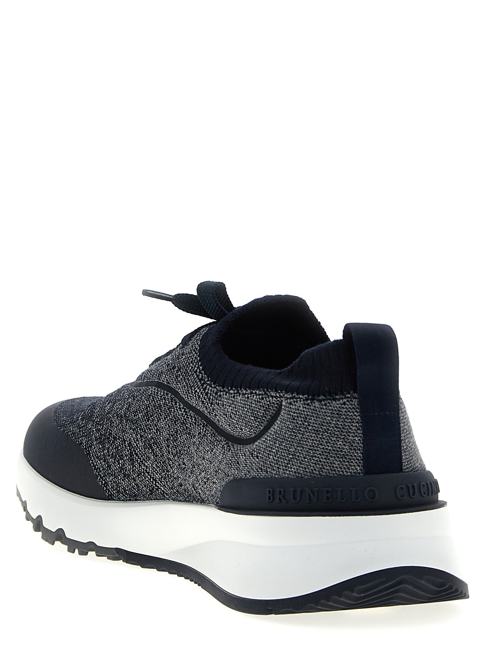 'Runners' sneakers