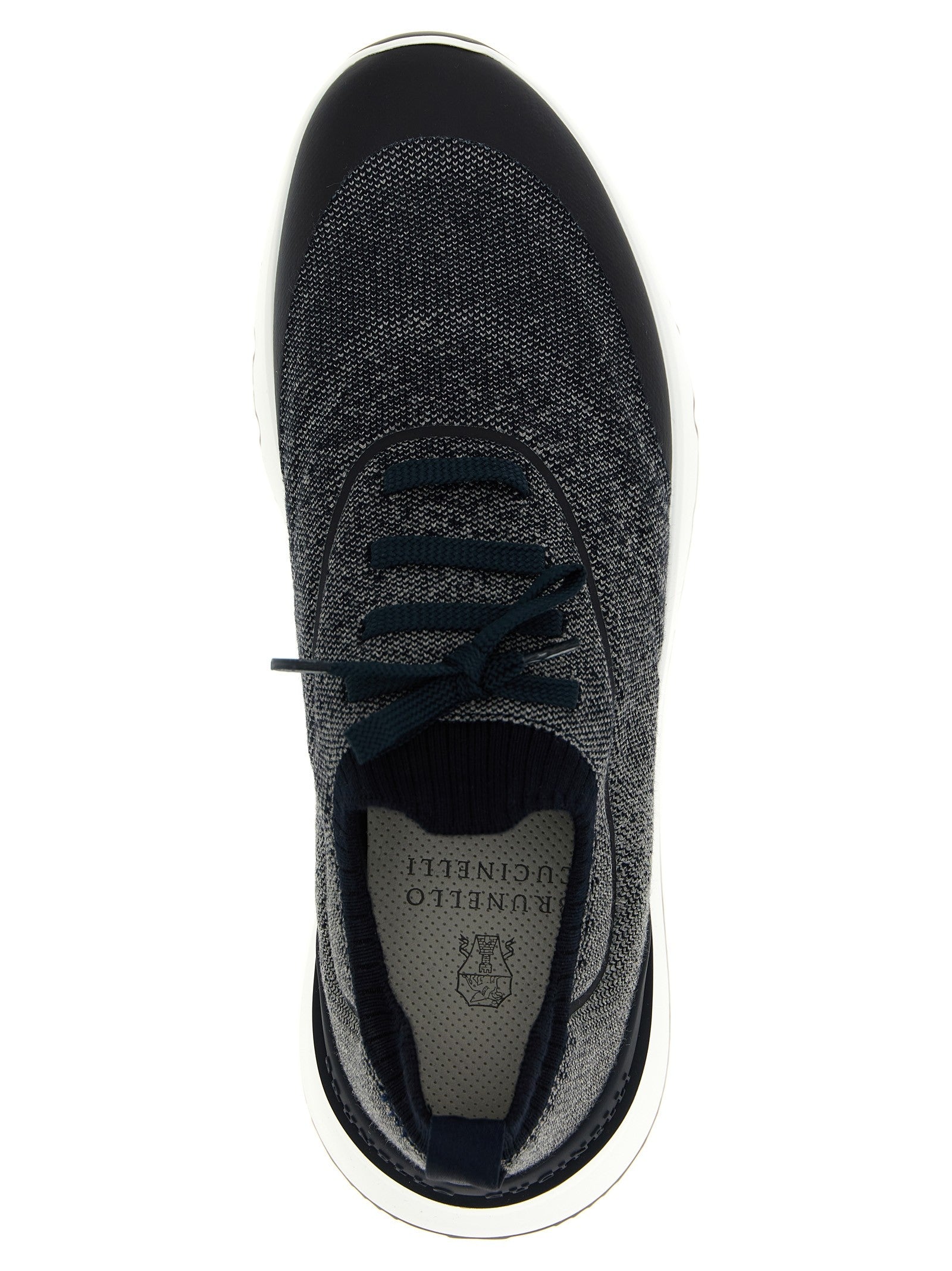 'Runners' sneakers