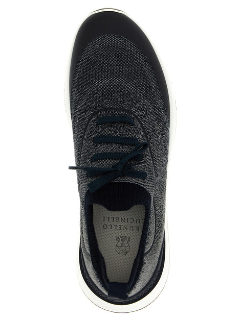 'Runners' sneakers