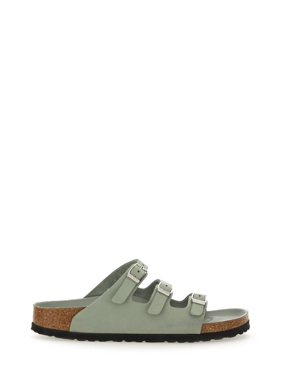 SANDAL 