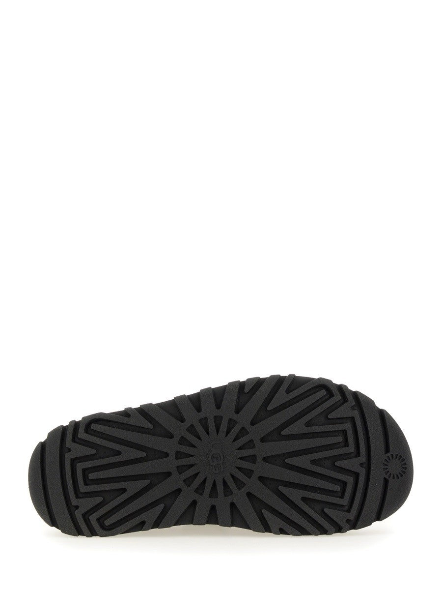 SANDAL 