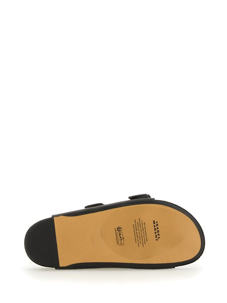 SANDAL 