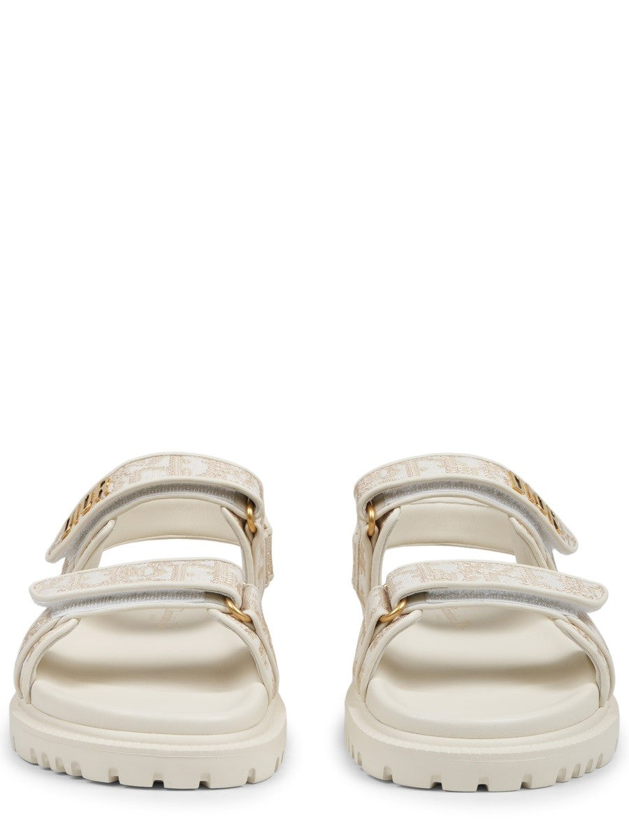 Dior SANDALO CON LOGO