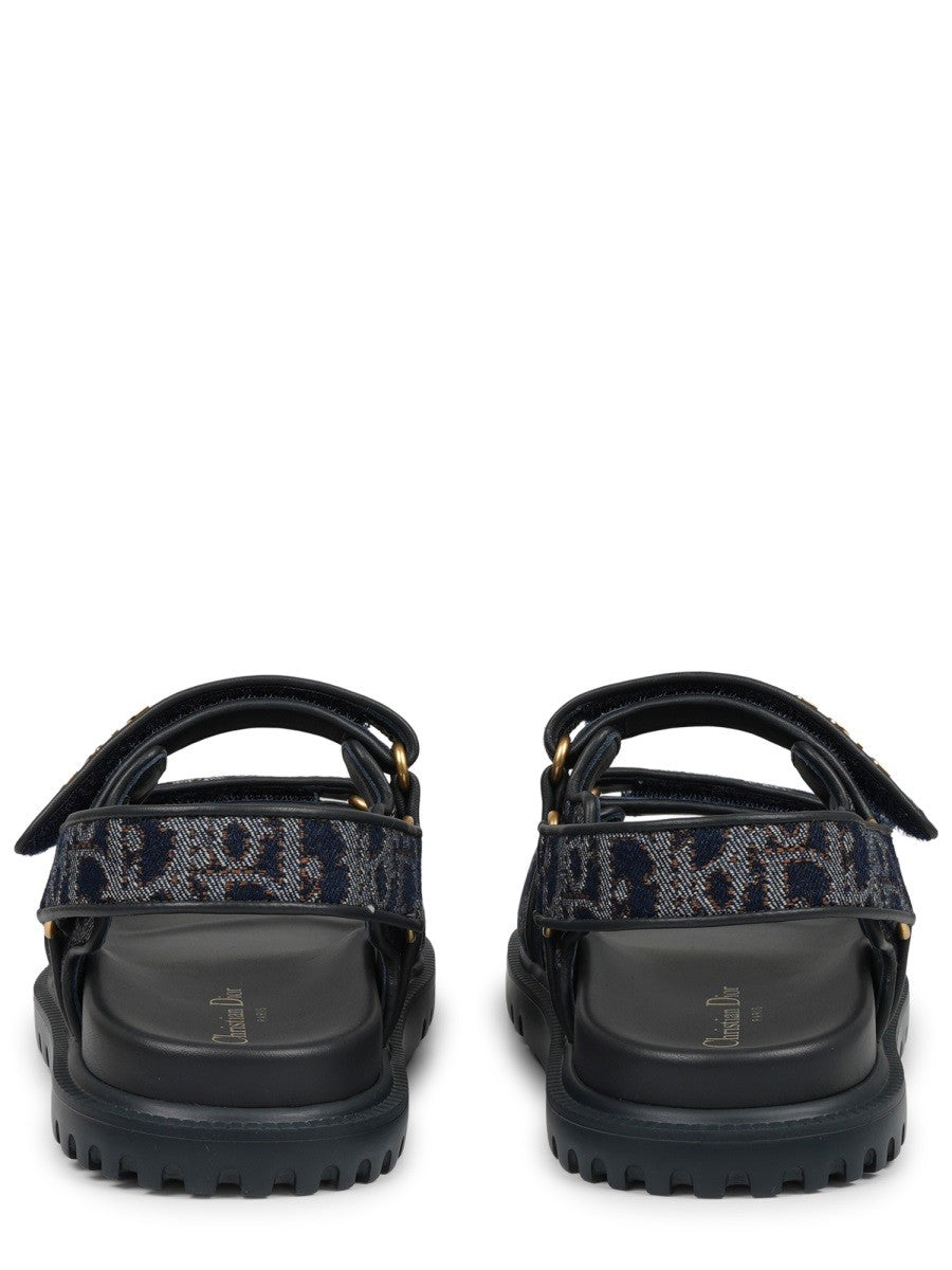 Dior SANDALO CON LOGO