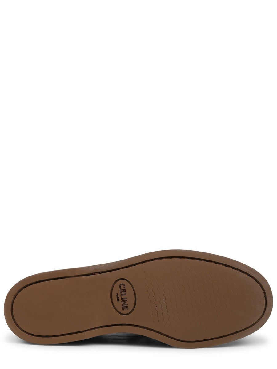 SHOE 