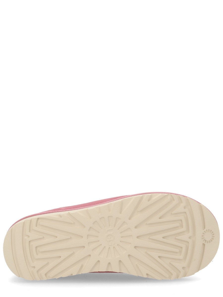 SHOE 