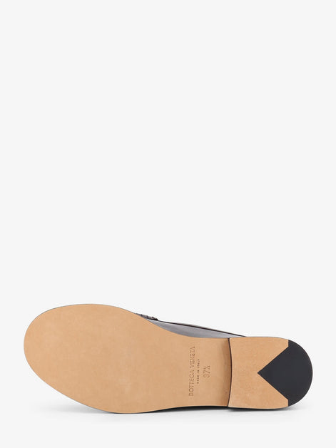 Silenzio leather loafers with Intrecciato motif