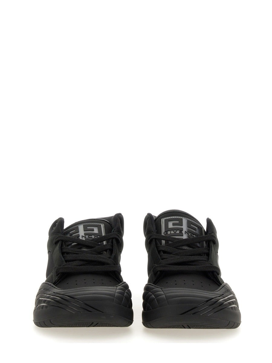 SKATE SNEAKER